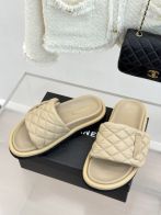 シャネル 格安 サンダル キルティングデザイン フラットソール仕様 上質感 実店舗運営