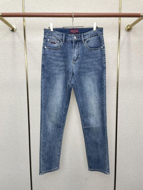 グッチ ハイブランド デニムパンツ スリムストレートシルエット ヴィンテージ加工 快適な着心地 高品質