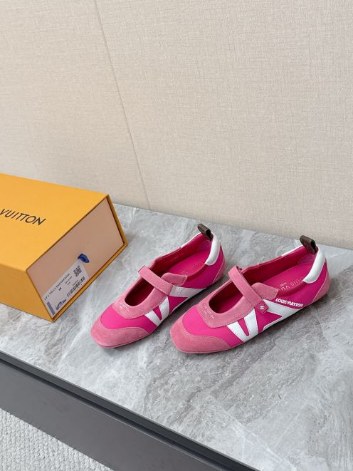 ルイヴィトン 本物級コピー ストラップシューズ カラーブロックデザイン 軽量設計 フェミニン印象 安全取引