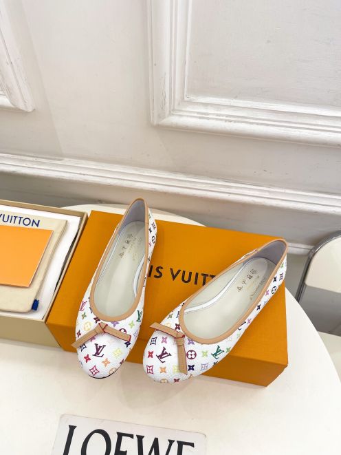 ルイヴィトン スーパーコピー バレエシューズ マルチカラーモノグラム リボンデザイン 華やか印象 ブランド代用