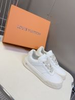 ルイヴィトン スーパーコピー レザースニーカー ミニマルデザイン クリーンシルエット 定番