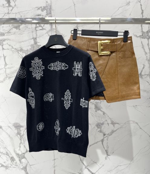 エルメス スーパーコピー Tシャツ 総柄刺繍デザイン 半袖トップス 男女兼用 高評価