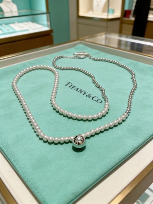 ティファニー 格安 パールネックレス シルバーボールアクセント 上品デザイン 口コミ多数