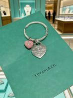 ティファニー n級 ハートチャームキーリング シルバープレート刻印 上質感 激安