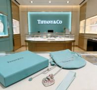 ティファニー 格安 ハートペンダントネックレス ウサギモチーフ シルバー仕上げ 高評価