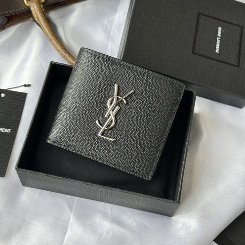 サンローラン 本物級コピー 二つ折りウォレット グレインレザー コンパクト設計 精密ディテール