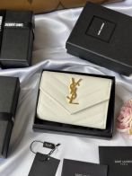 サンローラン ブランド コピー フラップウォレット キルティングレザー 正確な刻印 高品質