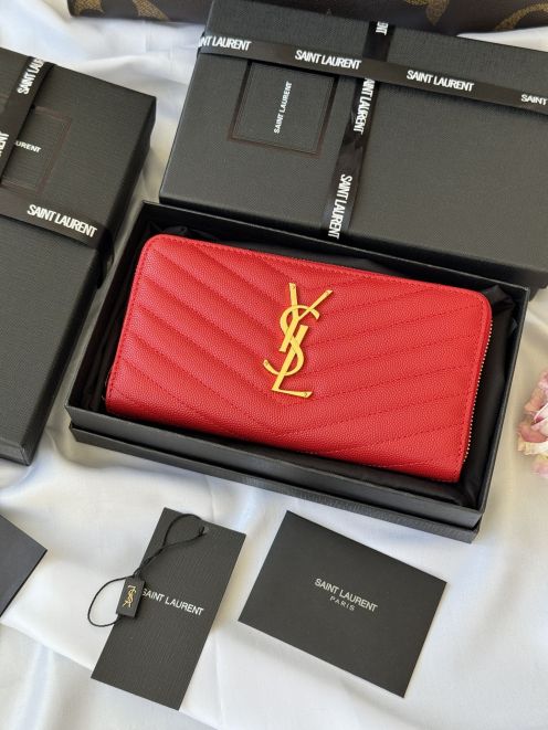 サンローラン スーパーコピー ラウンドファスナー長財布 キルティングレザー ゴールドロゴ 定番