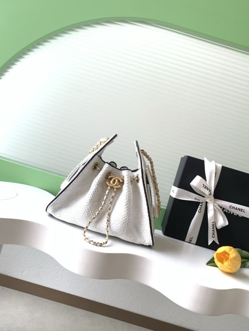 シャネル 格安 ショルダーバッグ ツイードキルティングデザイン 上質感 高再現度