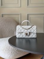 シャネル ブランド コピー ハンドバッグ チェーンキルティングデザイン 上質感 新作