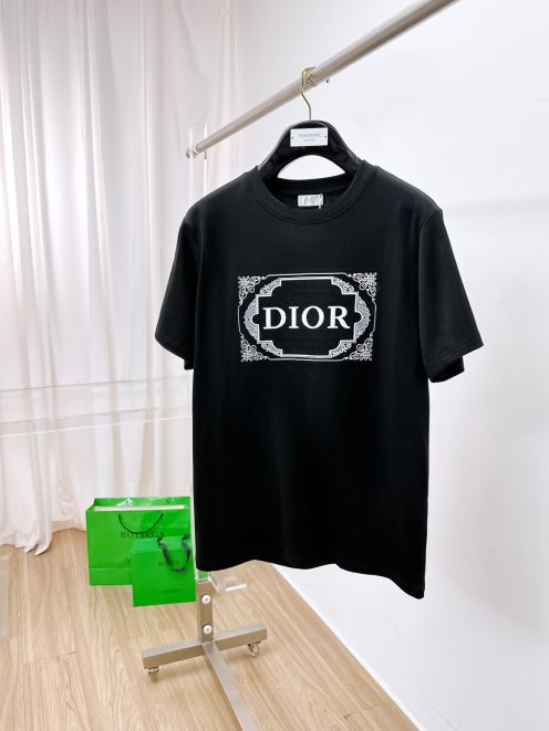 ディオール ブランド コピー ロゴプリントTシャツ クラシックフレームデザイン 上質コットン仕様 新作人気