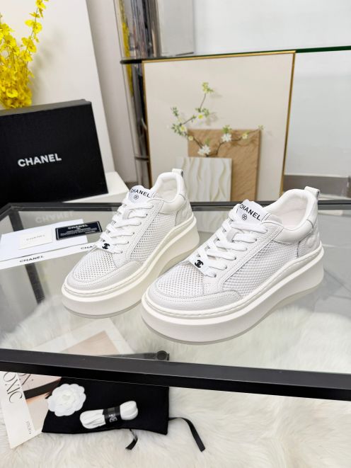 シャネル 本物級コピー 厚底スニーカー メッシュ切替デザイン 満足度高い