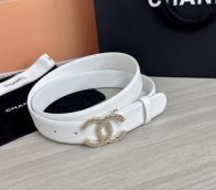 シャネル 格安 レザーベルト CCロゴバックル ミニマルデザイン 満足度高い