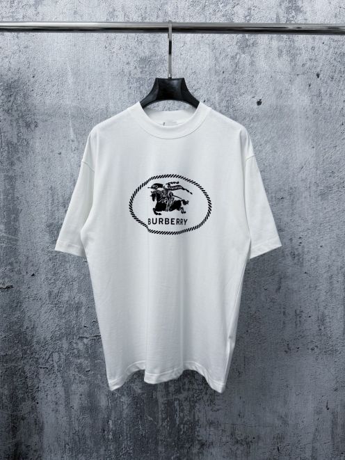 バーバリー ブランド コピー Tシャツ ロゴグラフィック クルーネックデザイン 口コミ多数