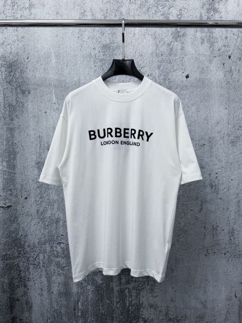 バーバリー スーパーコピー Tシャツ ロゴプリント クルーネックデザイン 高評価