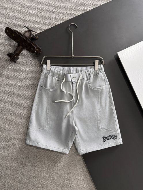 バーバリー ブランド コピー ショートパンツ ロゴ刺繍 シンプルデザイン 定番