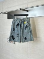 クロムハーツ 本物級コピー デニムショートパンツ ブラッククロスワッペン ダメージ加工 高級レベル仕様