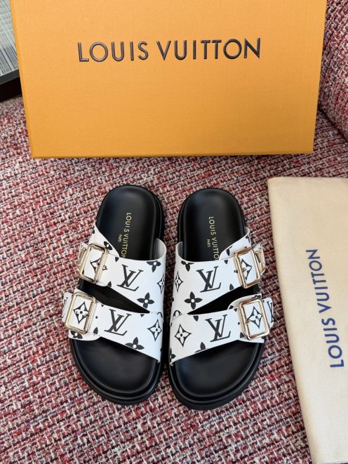 ルイヴィトン ハイブランド ダブルベルトサンダル モノグラムデザイン 高評価