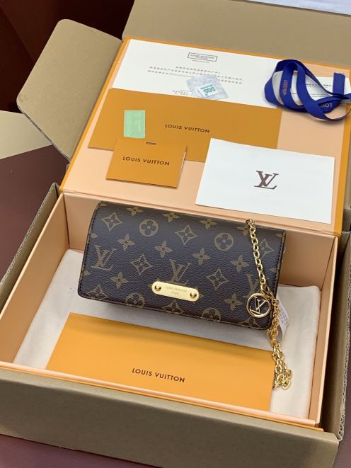 ルイヴィトン n級 モノグラム チェーンウォレット 長財布デザイン 高品質