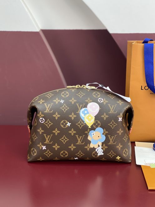 ルイヴィトン ブランド コピー モノグラム ポーチ アニマルプリント 可愛いデザイン 丁寧な縫製