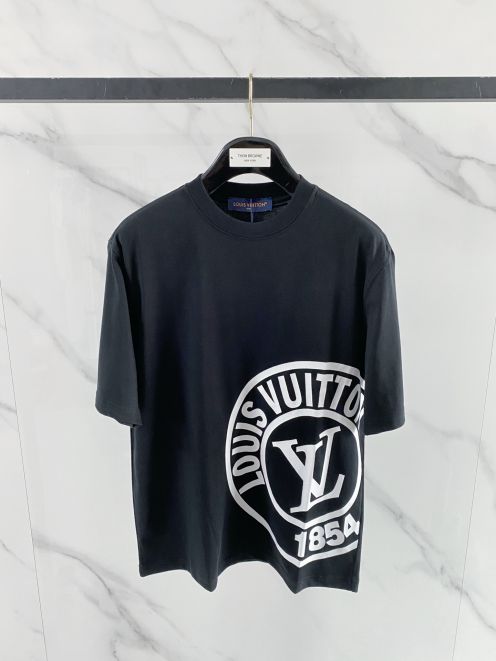ルイヴィトン ブランド コピー ロゴプリント半袖Tシャツ 上質感仕上げ 男女兼用