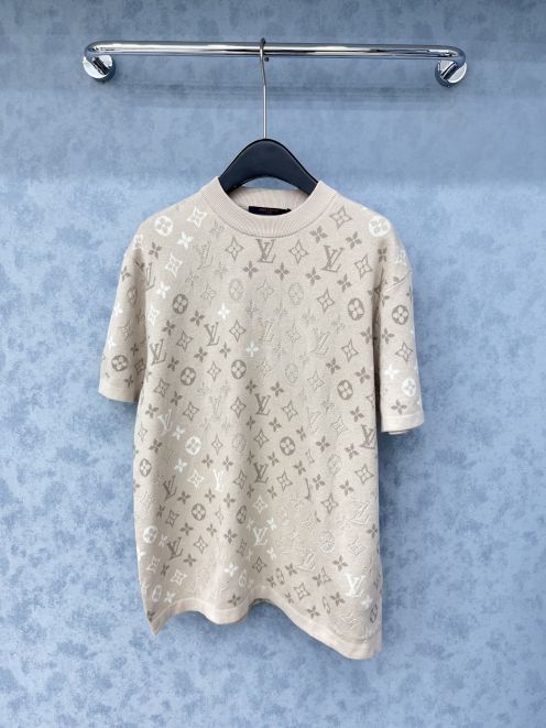 ルイヴィトン スーパーコピー モノグラム半袖ニット 通気仕様 高品質 夏服