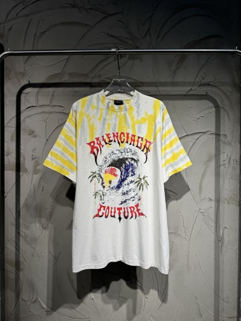 バレンシアガ ブランド コピー グラフィック半袖Tシャツ 夏服 秘密厳守配送