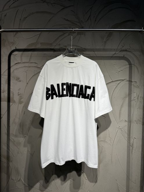 バレンシアガ ハイブランド ロゴプリント半袖Tシャツ シンプル設計 レビュー高リピ率