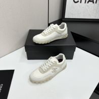 シャネル 本物級コピー ローカットスニーカー アイボリー配色 高再現度