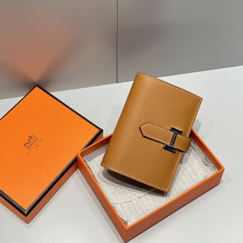 エルメス 本物級コピー ベアンコンパクトウォレット エプソンレザー仕様 本格派モデル