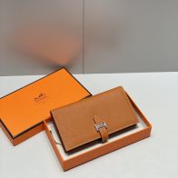 エルメス スーパーコピー ベアン長財布 シルバーH金具 レザー仕様 高級感仕上げ