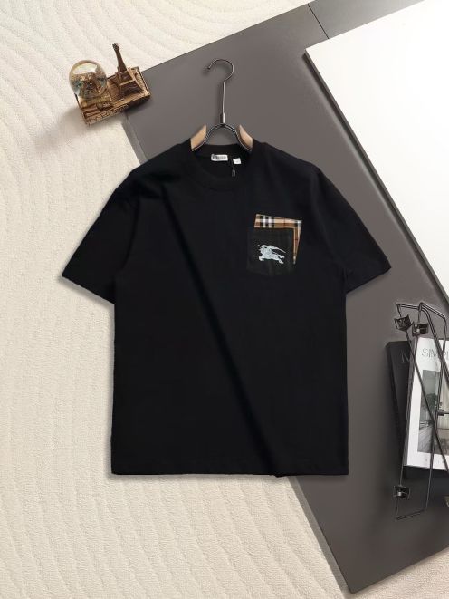 バーバリー ブランド コピー チェックポケット半袖Tシャツ モダン仕様 上質感