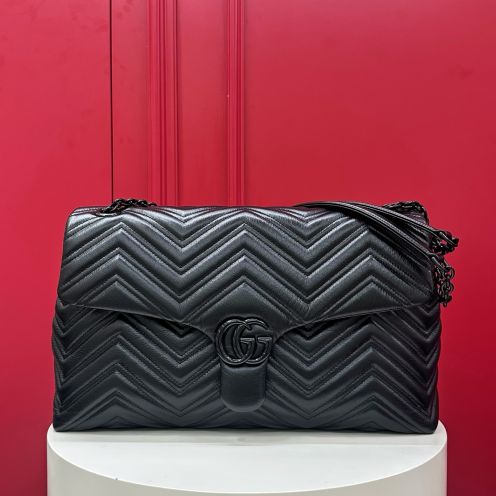 グッチ n級 GGマーモントチェーンショルダーバッグ キルティングレザー 高評価