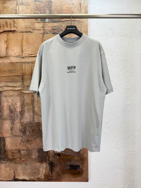 バレンシアガ 格安 ロゴプリントTシャツ シンプルデザイン 快適な着心地 高品質