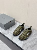 バレンシアガ 本物級コピー ランニングスニーカー 軽量ニット構造 ミリタリー配色 スポーツ感 職人技術再現