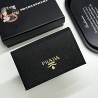 プラダ n級 カードケース ミニウォレット サフィアーノ調レザー 丁寧な縫製