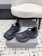 バレンシアガ スーパーコピー ダッドスニーカー メッシュ切替デザイン 厚底ソール 高評価