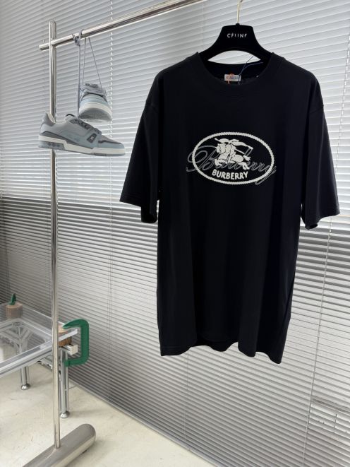 バーバリー ブランド コピー 半袖Tシャツ グラフィックロゴデザイン カジュアルスタイル 安心サイト