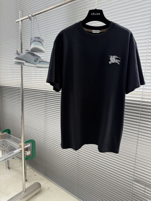バーバリー 格安 ワンポイントロゴ半袖Tシャツ シンプル刺繍デザイン 高評価