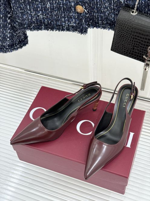 グッチ n級 スリングバックパンプス ポインテッドトゥ レザー調仕上げ 激安