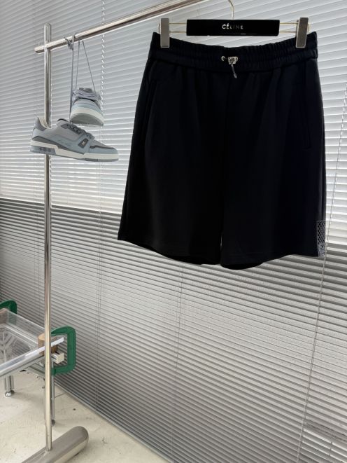 フェンディ 格安 ショートパンツ ドローストリング仕様 シンプルデザイン 夏服 リピーター多数