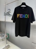 フェンディ n級 ロゴ刺繍Tシャツ マルチカラーデザイン 定番