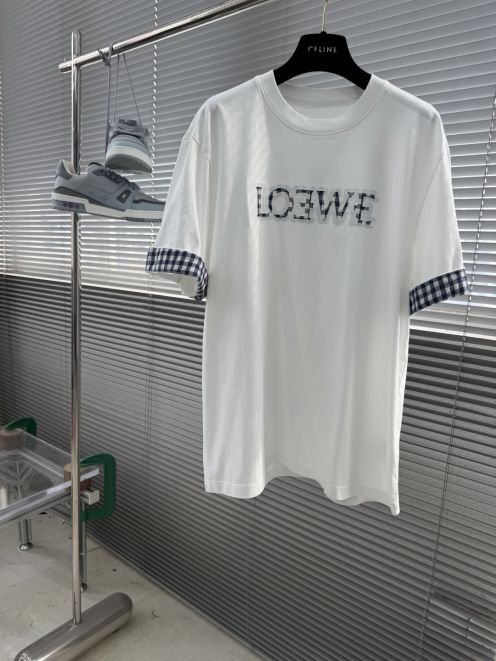 ロエベ 本物級コピー ロゴ刺繍Tシャツ 半袖チェック袖デザイン 上質感