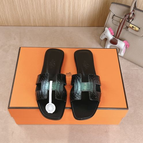 エルメス n級 Hカットサンダル クロコ型押し フラット仕様 実店舗運営