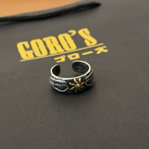ゴローズ ブランド コピー シルバーリング 太陽モチーフ 彫刻デザイン 丁寧な縫製