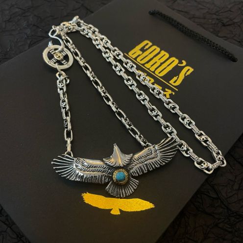 ゴローズ ハイブランド イーグルネックレス ターコイズ装飾シルバー 精密ディテール
