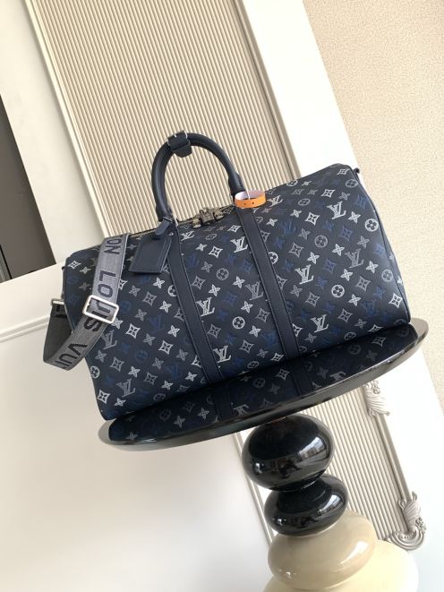 ルイヴィトン 本物級コピー モノグラムボストンバッグ 旅行用大容量設計 圧倒的な再現度