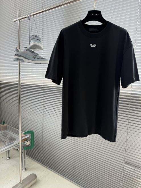 プラダ ハイブランド ロゴプリントTシャツ 半袖シンプルデザイン 夏服 口コミ多数