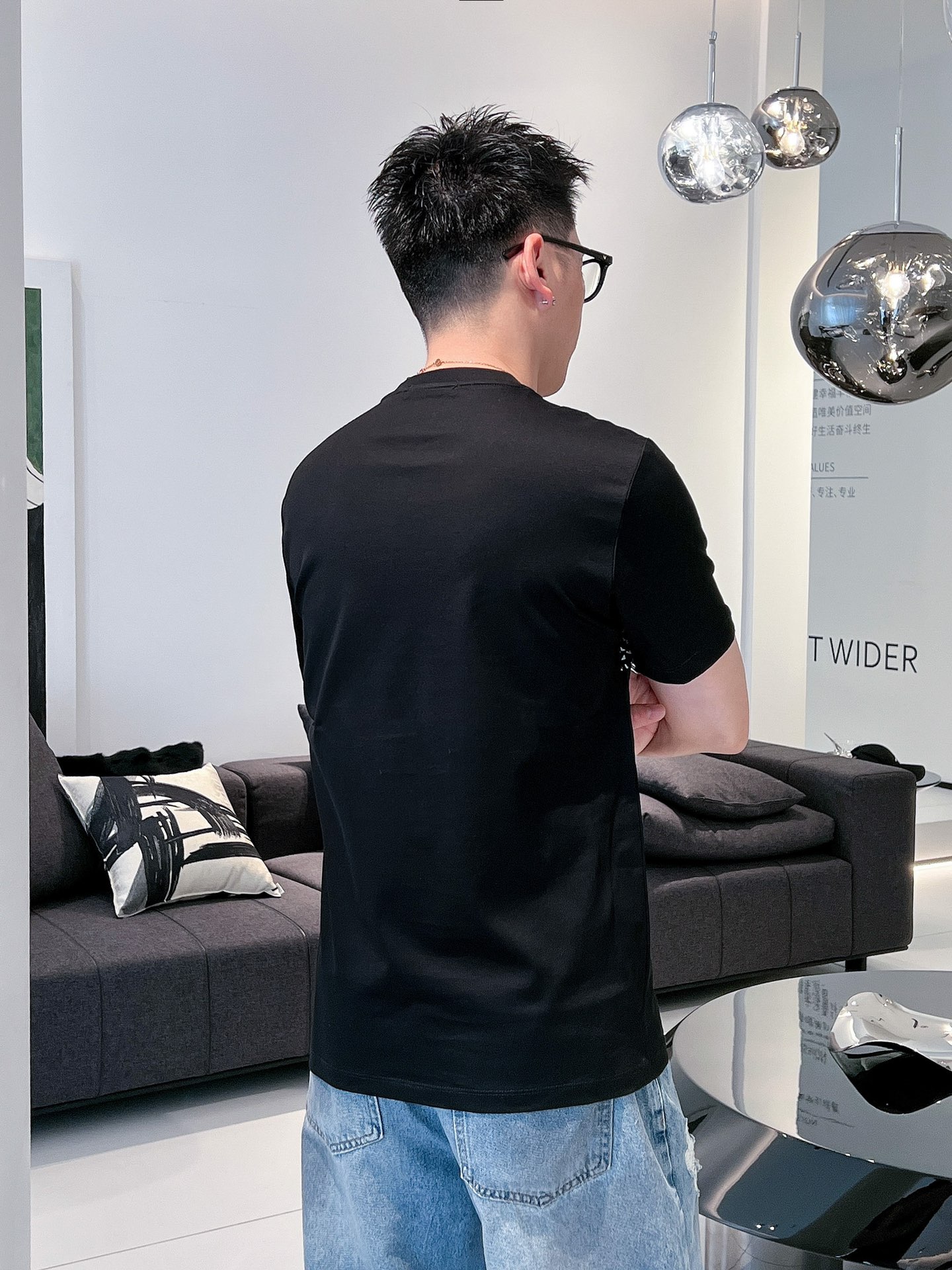 人気新作アイテム フェンディ t シャツ レディース偽物 純綿 柔らかい トップス プリント 男女兼用 ブラック_7