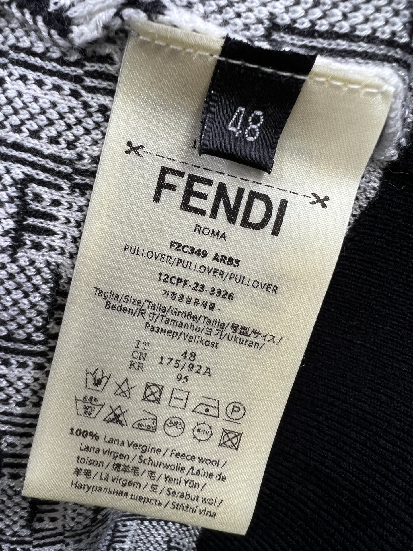 特別価格アイテム fendi fila t シャツスーパーコピー トップス ウール 半袖 メンズセーター 夏服 花柄 ブラック_8
